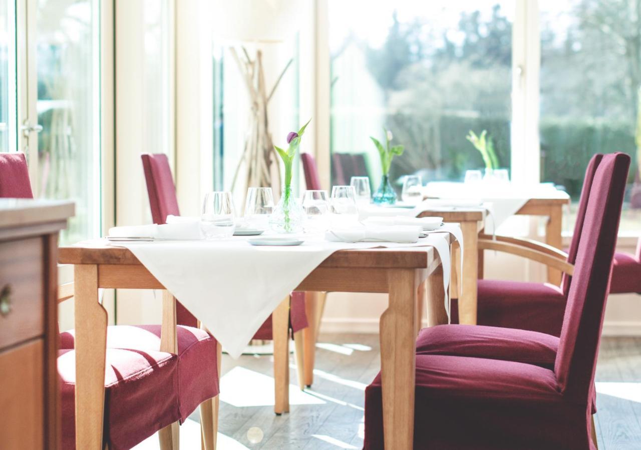 Biohotel Schlossgut Oberambach Εξωτερικό φωτογραφία