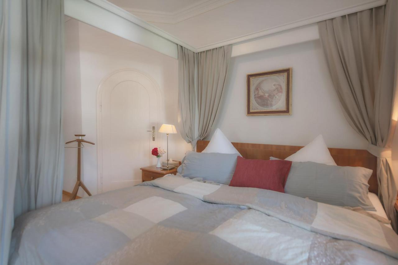 Biohotel Schlossgut Oberambach Εξωτερικό φωτογραφία