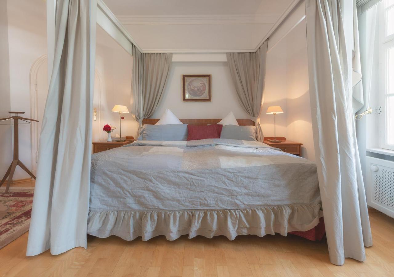 Biohotel Schlossgut Oberambach Εξωτερικό φωτογραφία