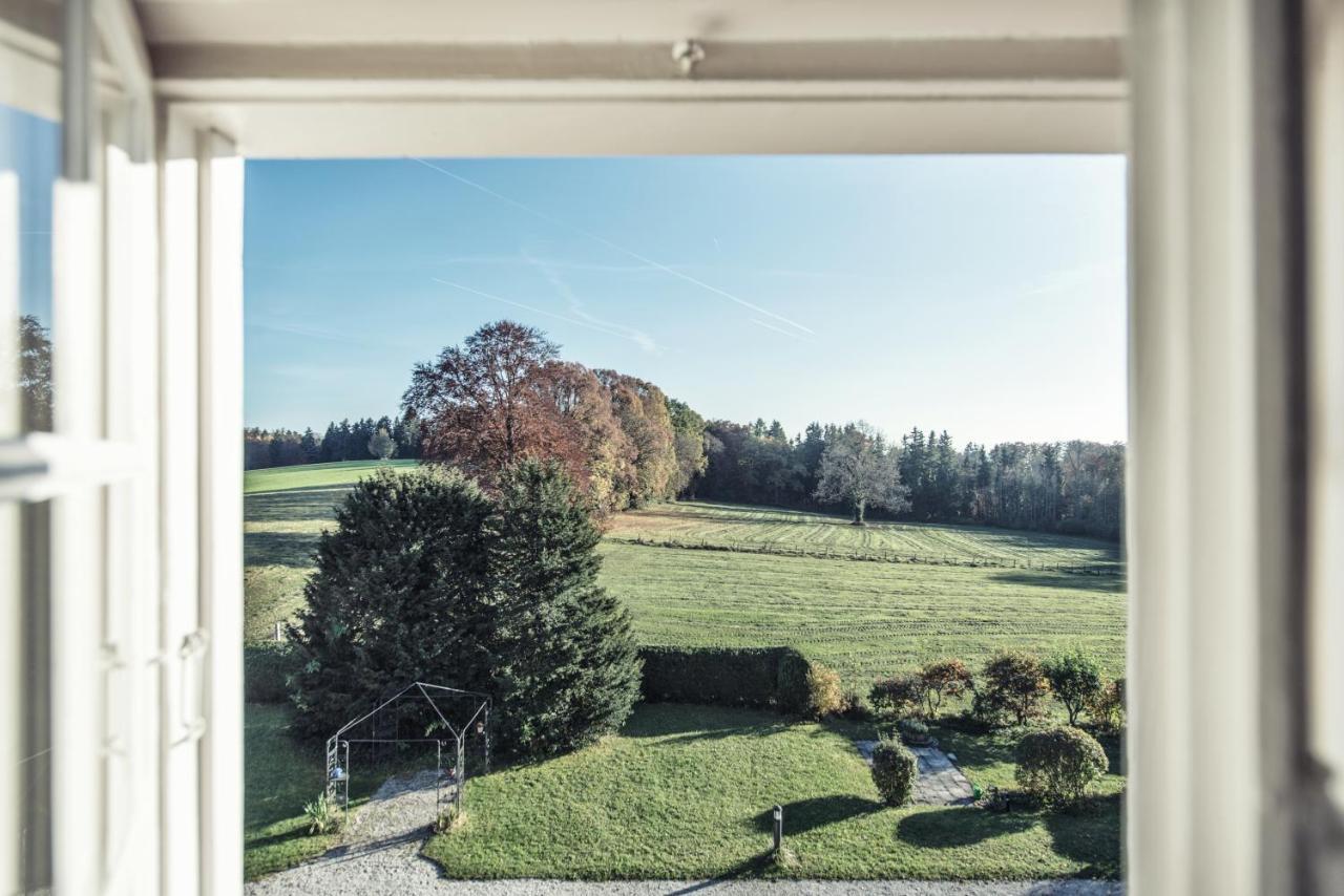 Biohotel Schlossgut Oberambach Εξωτερικό φωτογραφία