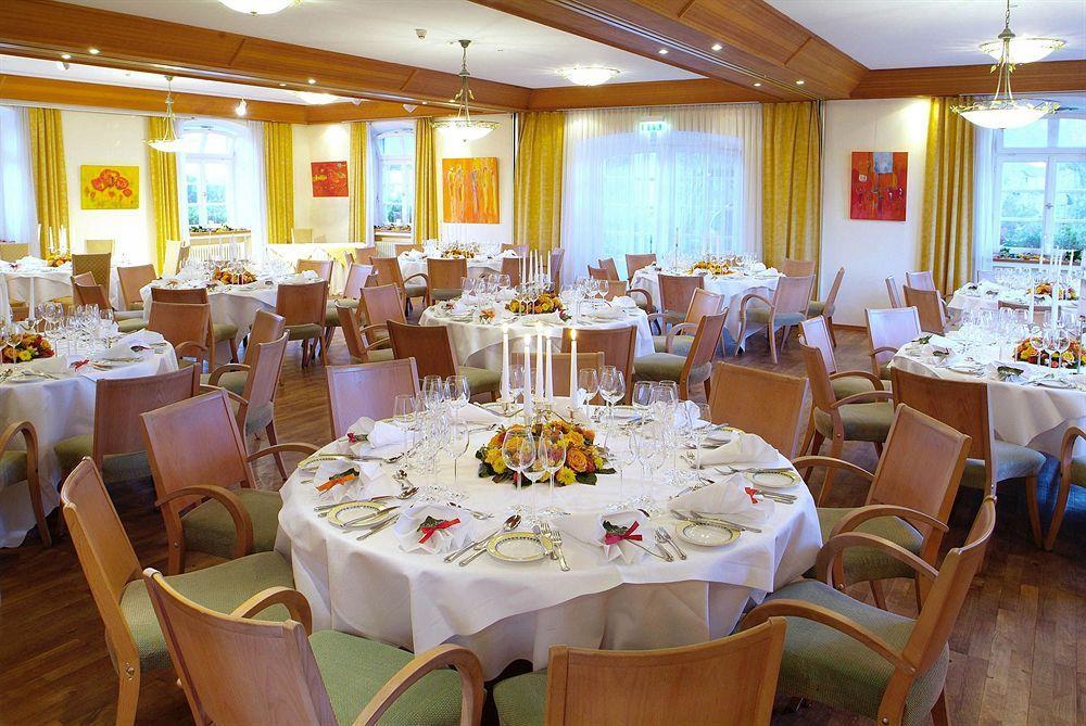 Biohotel Schlossgut Oberambach Εξωτερικό φωτογραφία