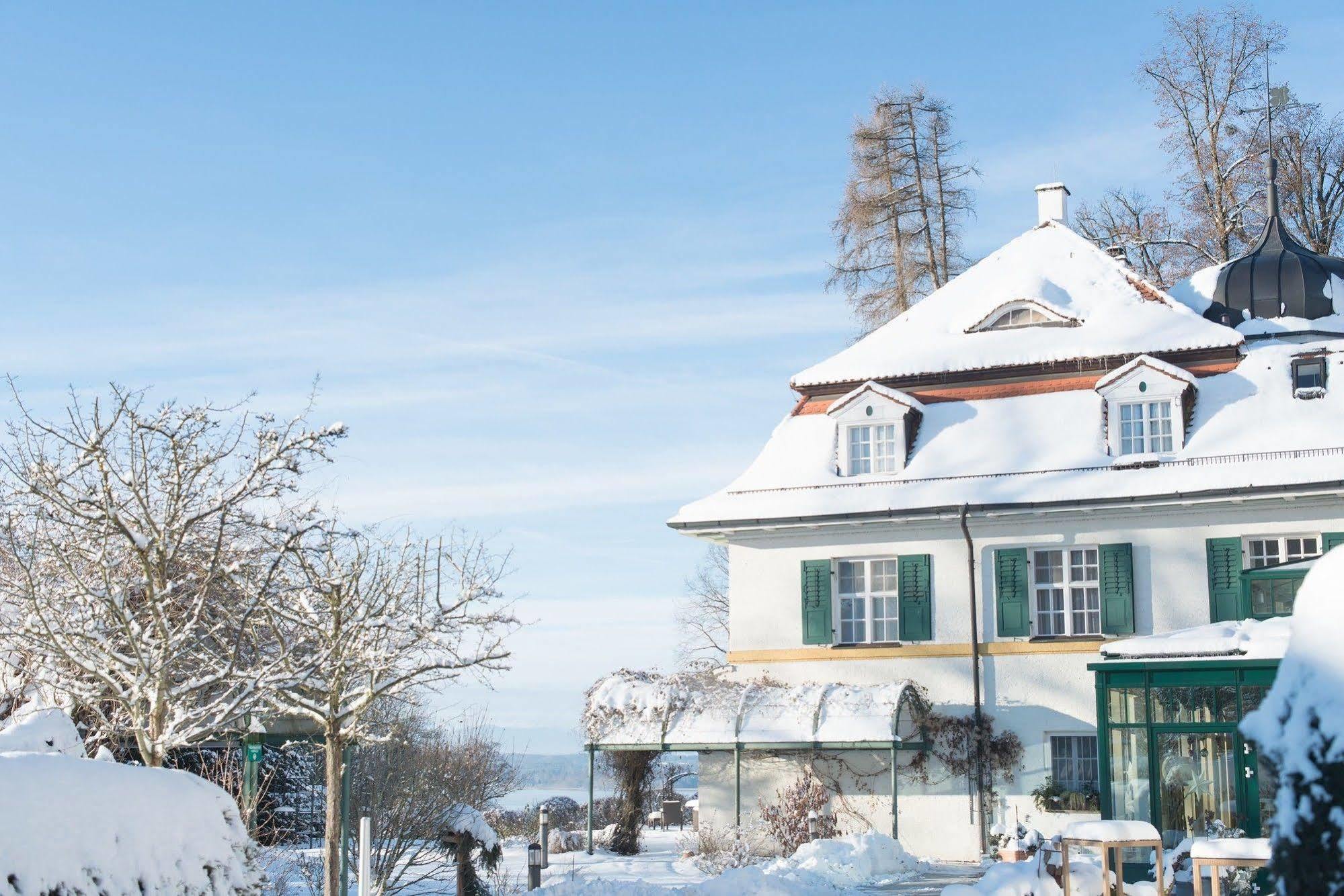 Biohotel Schlossgut Oberambach Εξωτερικό φωτογραφία