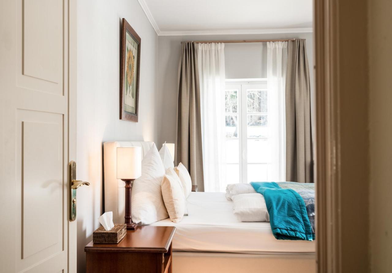 Biohotel Schlossgut Oberambach Εξωτερικό φωτογραφία