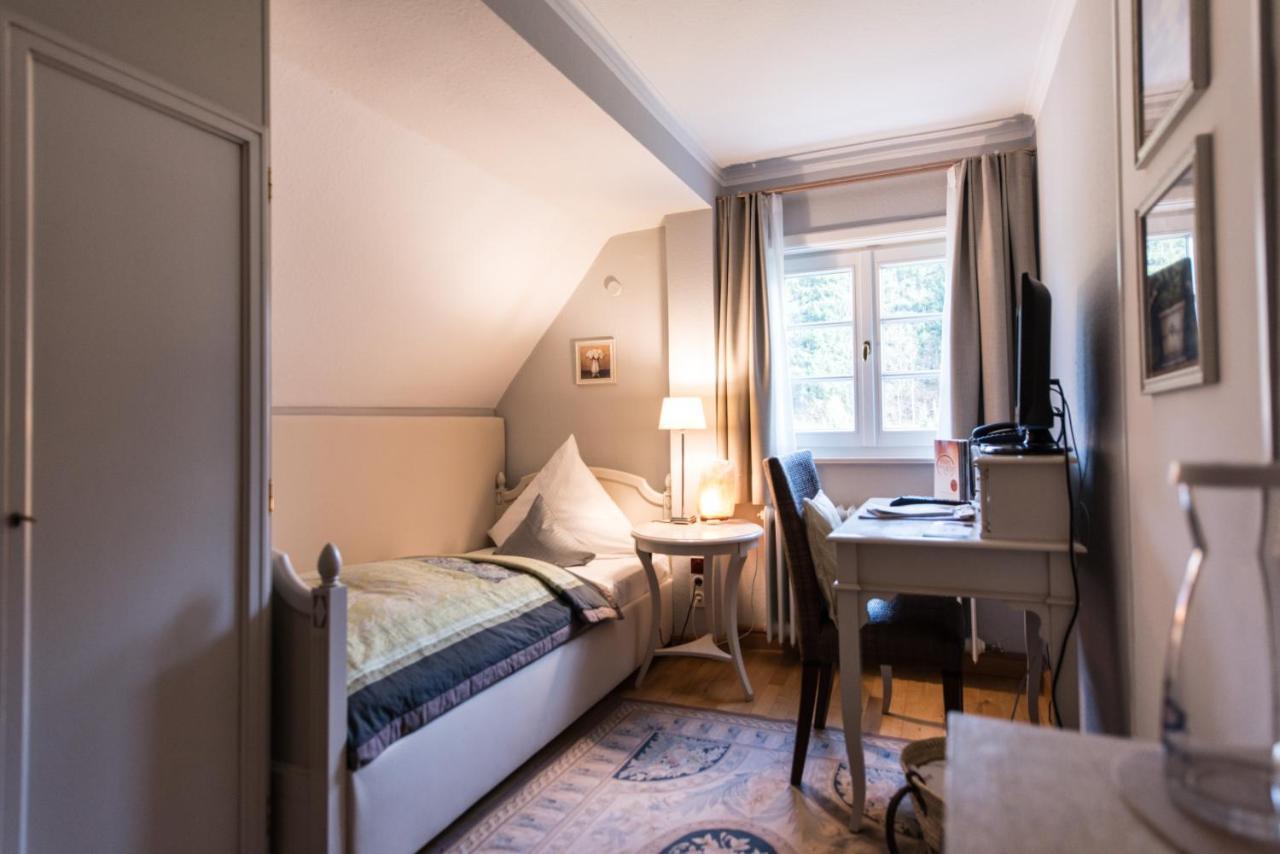 Biohotel Schlossgut Oberambach Εξωτερικό φωτογραφία